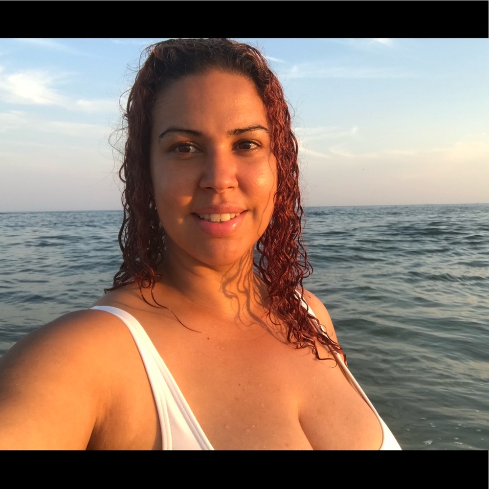 Meet your Posher, Jaquelin